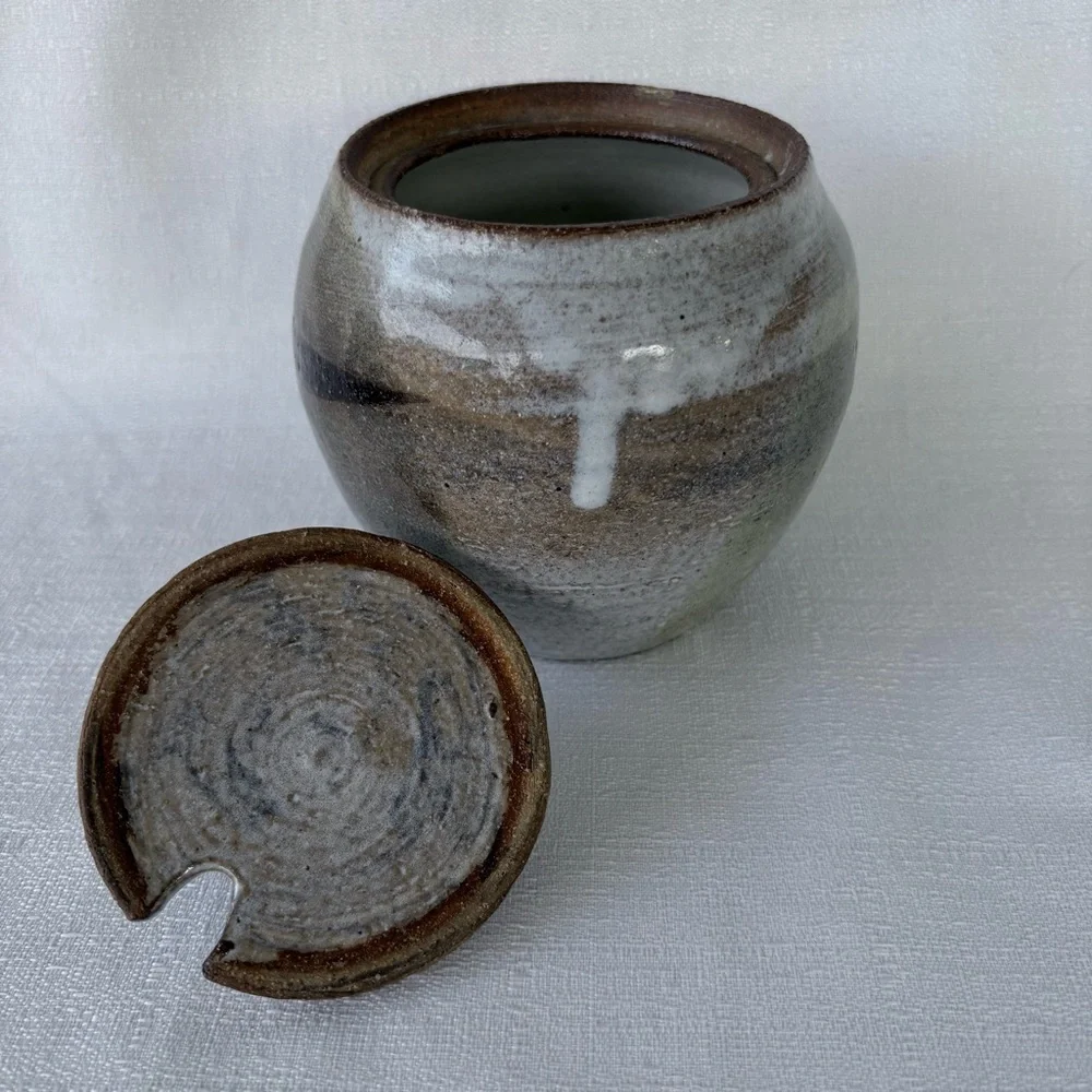 Signed 1981 Campbell Studio Pottery Lidded Jar Drip Glaze Stoneware Canister - Picture 3 of 12